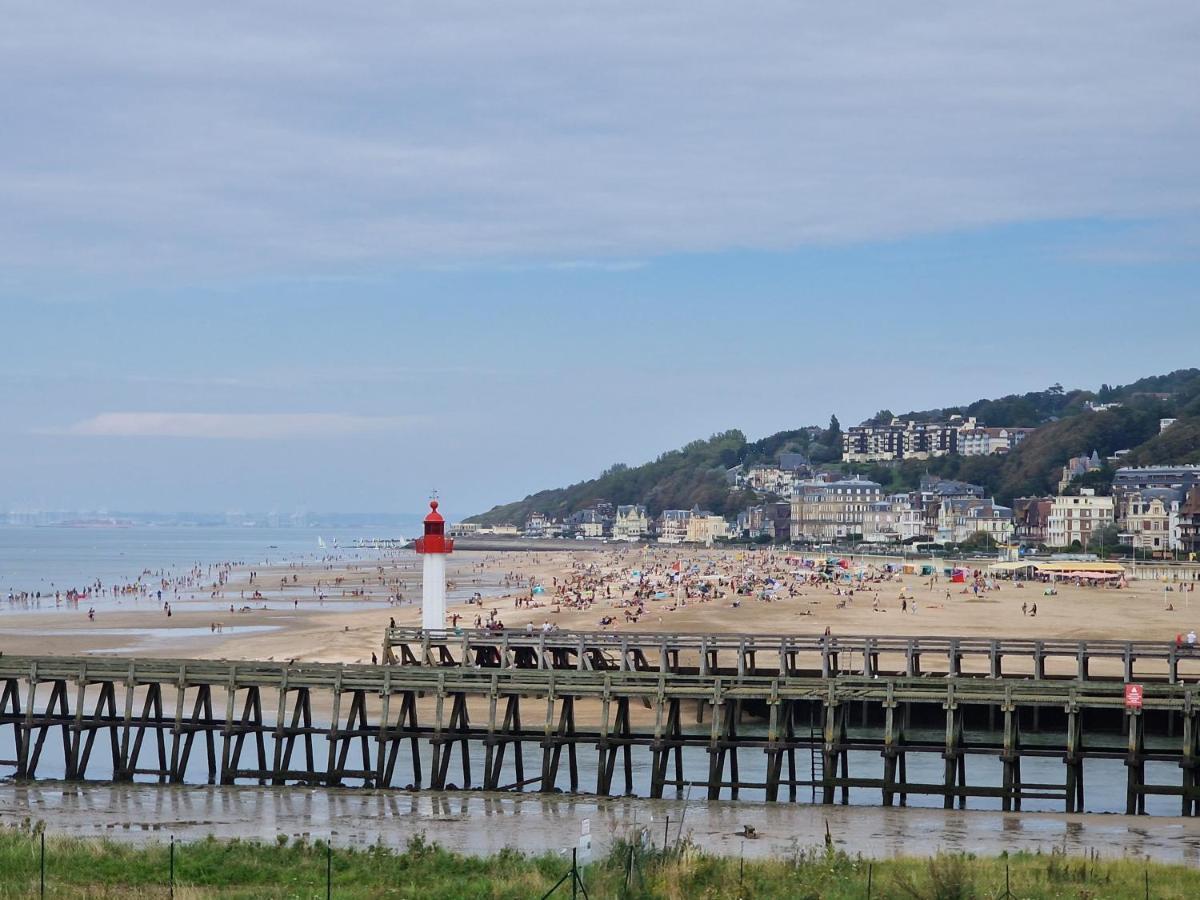 Le Cocooning-Studio Deauville Marina Avec Terrasse Vue Mer Et Plage Exterior foto