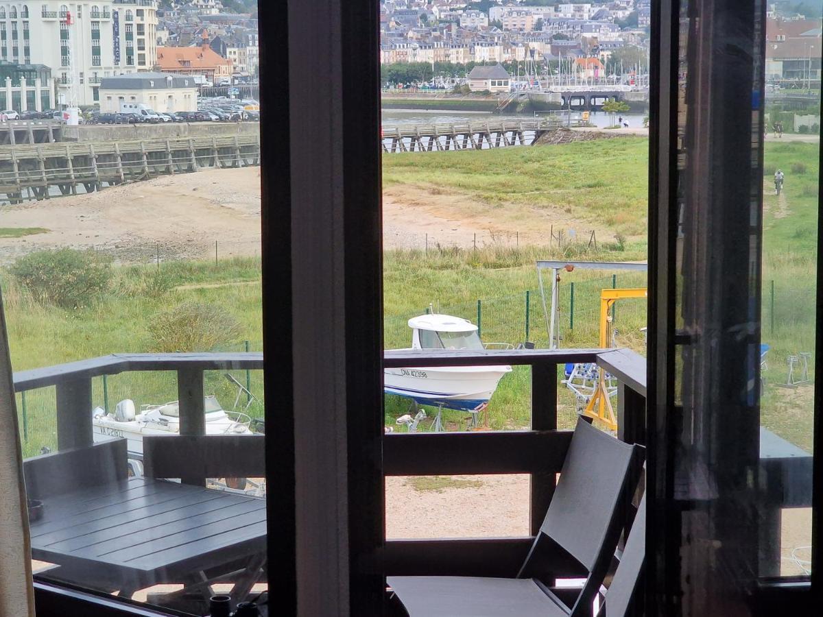 Le Cocooning-Studio Deauville Marina Avec Terrasse Vue Mer Et Plage Exterior foto